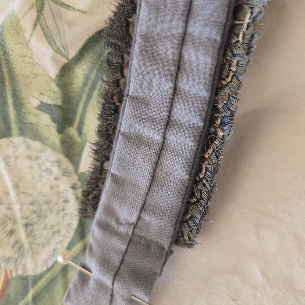 Beautiful Hawaiian Handmade Feather Hat Band - Picture 8 of 8